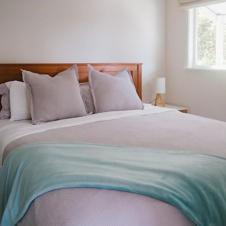 Te Puna Cottage Gardens B&B Тауранга Экстерьер фото